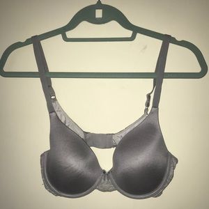 Silver lace bra- 36D